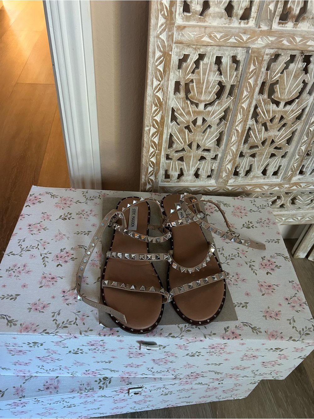 Steve Madden Beige Studded Strappy Flat Sandals